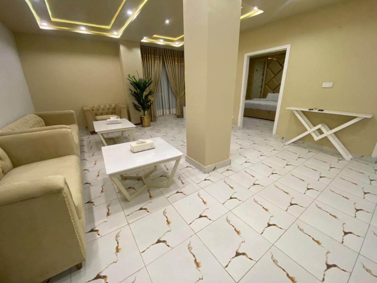 Luxe Suites Bahria Town Lahor Kültér fotó