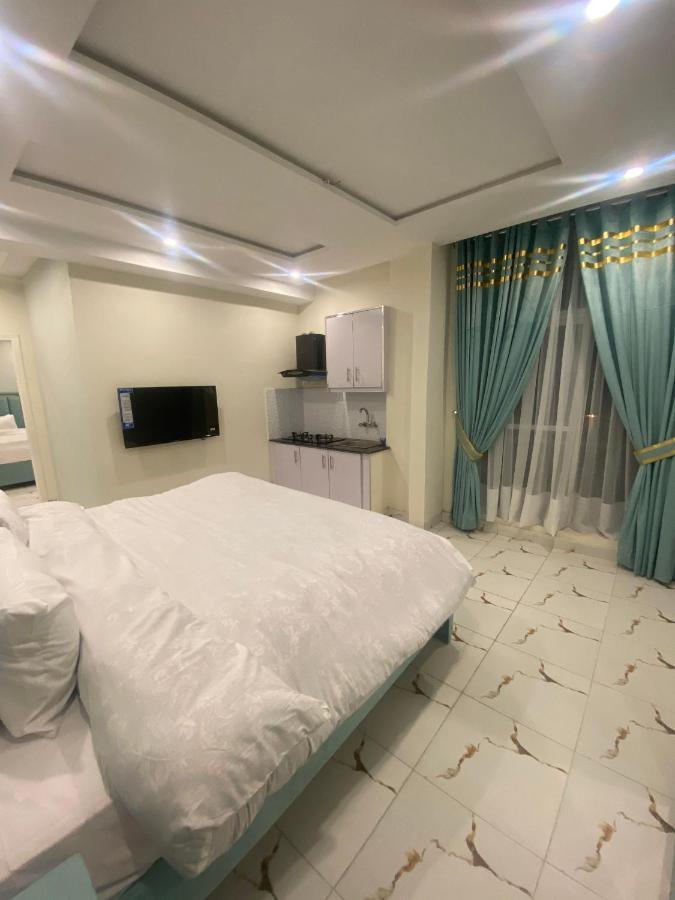 Luxe Suites Bahria Town Lahor Kültér fotó