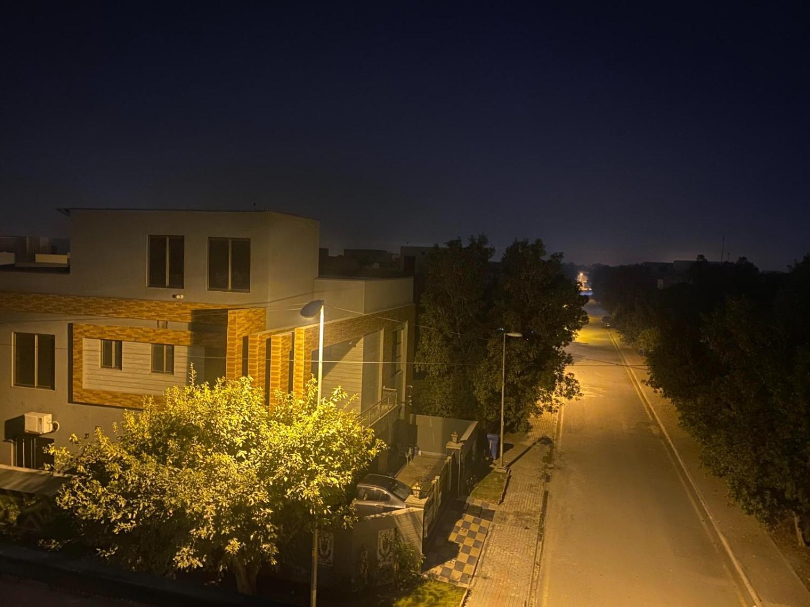 Luxe Suites Bahria Town Lahor Kültér fotó